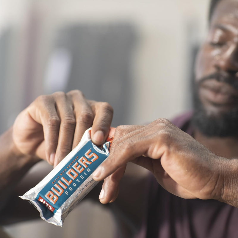 clif-builders-protein-bars---chocolate-peanut-butt-8.jpg
